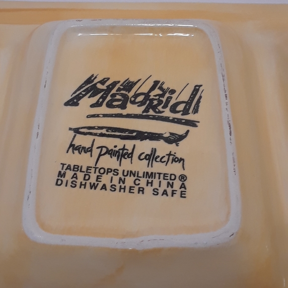 Tabletops Unlimited MADRID 4 Sections Tray - Picture 6 of 11